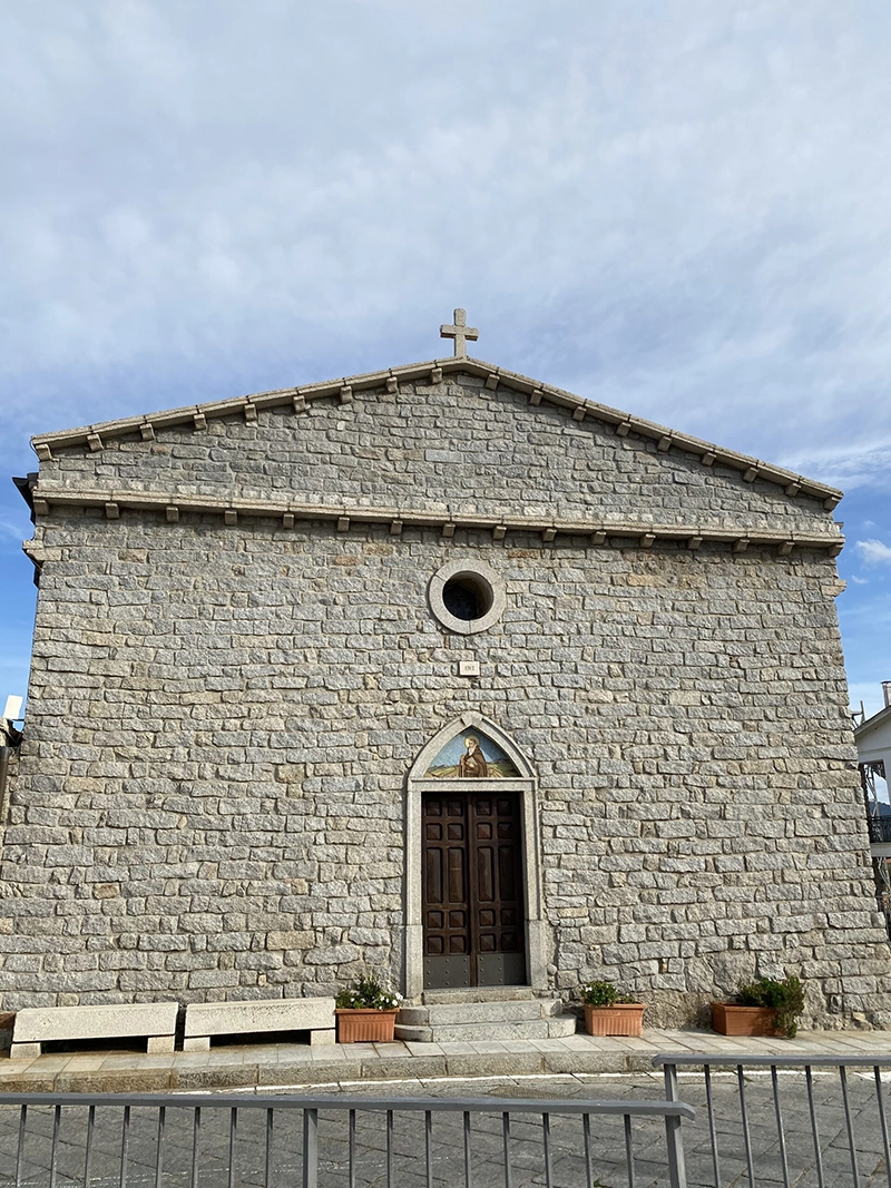 La Chiesa di Sant'Antonio Abate La Chiesa di Sant'Antonio Abate
